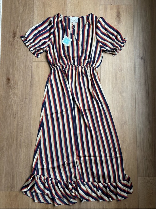 Hayden Dresses & Skirts - NEW Hayden Navy, Red & Cream Striped Retro Graduatoon Midi Dress Size Large